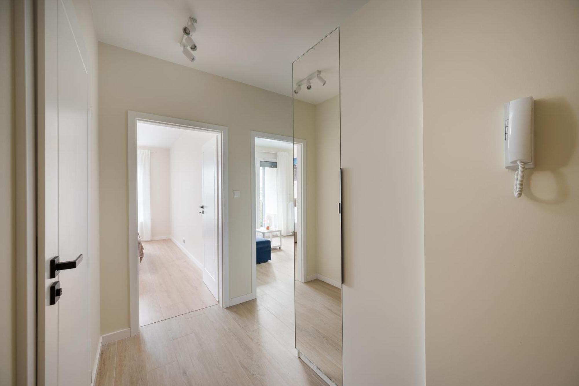 Apartment Nowy Targowek Charming Warschau